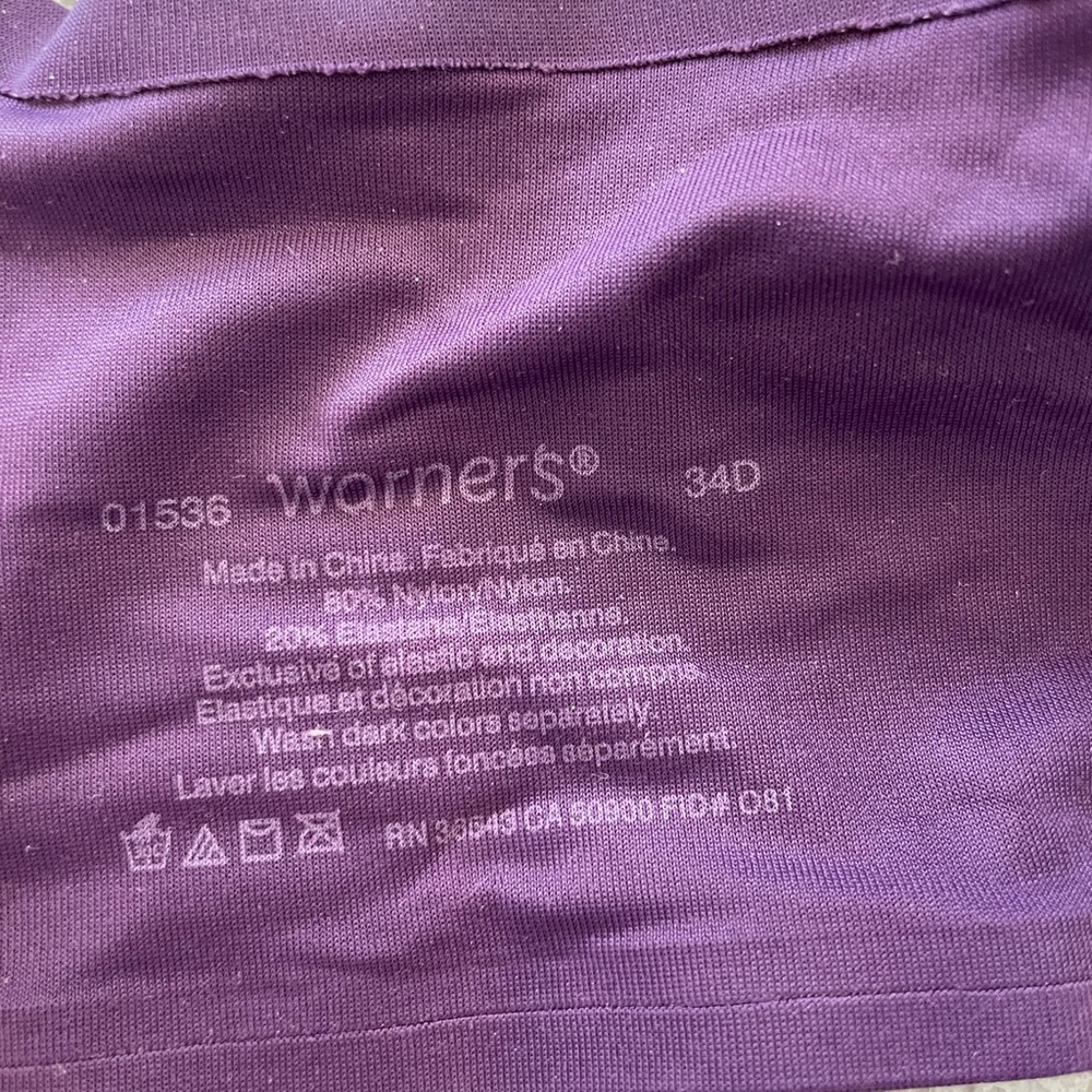 Warner’s bra - Picture 3 of 4